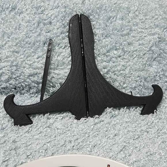 Vintage mickey mouse Collectors plate - Picture 2 of 4